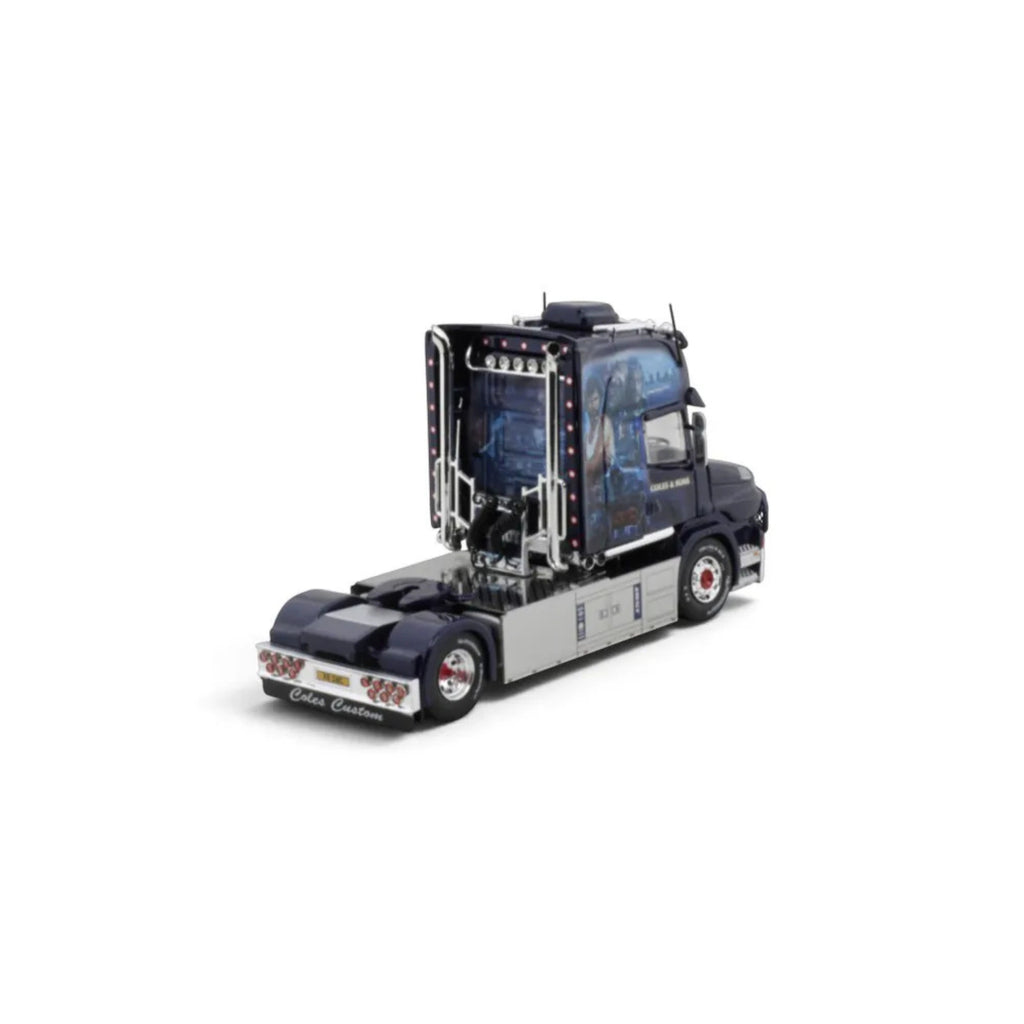 Coles & Sons | Tekno