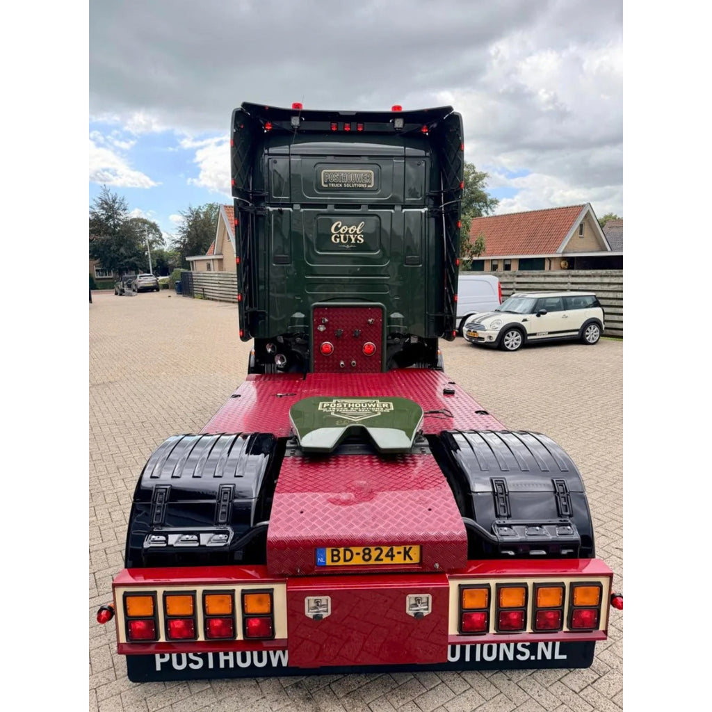 Posthouwer Truck Solutions | Tekno